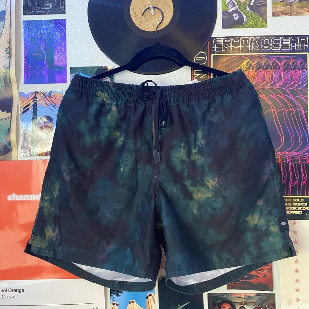 ☢️ Vans Shorts 6” ☢️